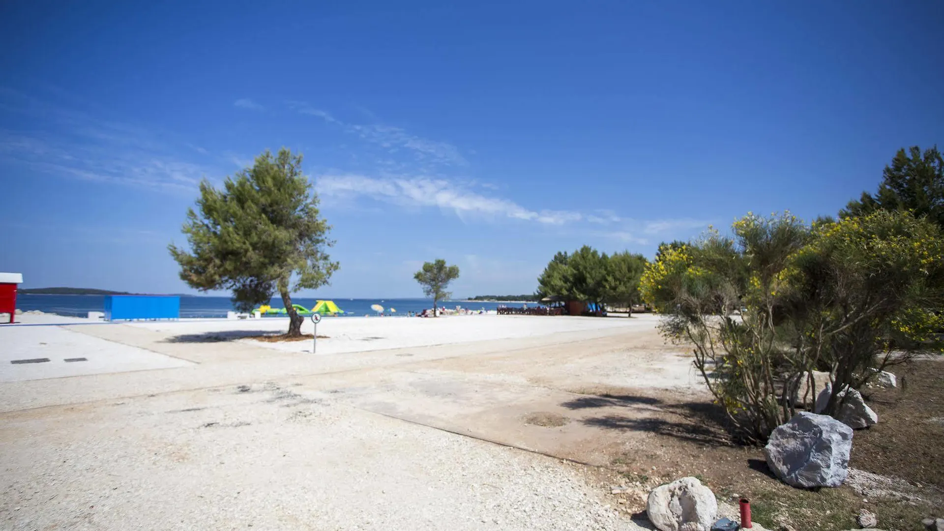 Adrion Aparthotel Pula 4*,  Kroatien
