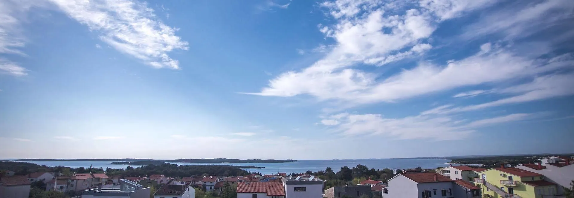 Adrion Aparthotel Pula Kroatien